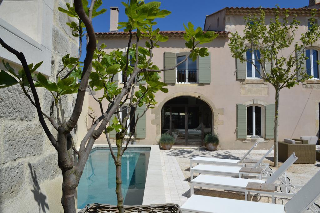 Mas A L'Improviste Bed & Breakfast Maillane Ngoại thất bức ảnh
